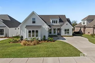 17329 Seldon St, Fairhope, AL 36532 - Photo 1