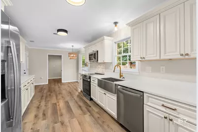 728 Spring Station Road, Mobile, AL 36609 - Photo 7