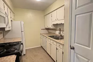 110 5th St, Daphne, AL 36526 - Photo 13