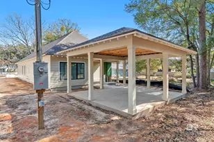 410 Azalea St, Fairhope, AL 36532 - Photo 5