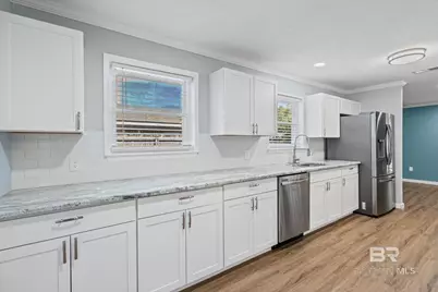 4220 S Spring Valley Drive, Mobile, AL 36693 - Photo 9