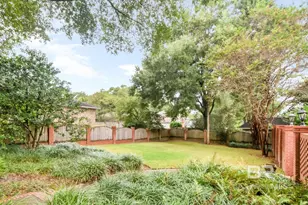 236 E Lakewood Dr, Mobile, AL 36608 - Photo 5