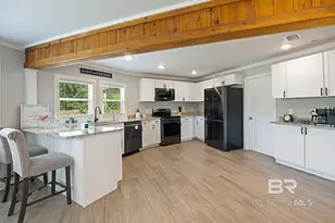 9683 A Wallace Ln, Elberta, AL 36530 - Photo 5