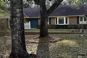 45435 Chalet Dr, Bay Minette, AL 36507 - Photo 5