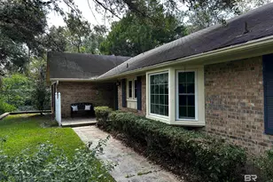 45435 Chalet Dr, Bay Minette, AL 36507 - Photo 5