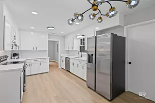 255 Berkley Ct, Mobile, AL 36606 - Photo 9