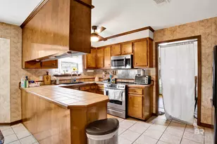 106 Lively Cir, Daphne, AL 36526 - Photo 11