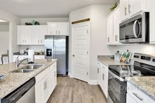 12627 Shoshoney Cir, Fairhope, AL 36532 - Photo 9