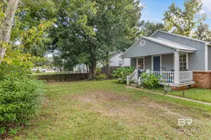 405 N Pine St, Foley, AL 36535 - Photo 9