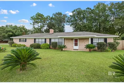 716 N Cedar Street, Foley, AL 36535 - Photo 1