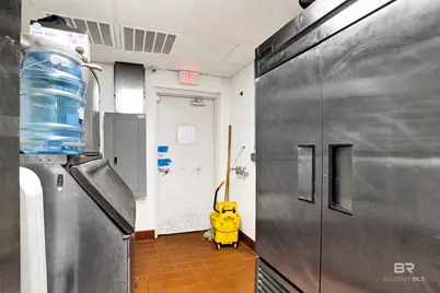 61 N Section Street, Fairhope, AL 36532 - Photo 17