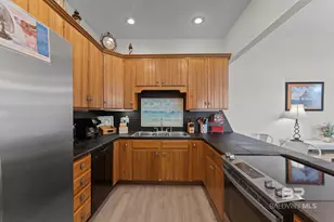 8888 Dolphin Ln, Gulf Shores, AL 36542 - Photo 31