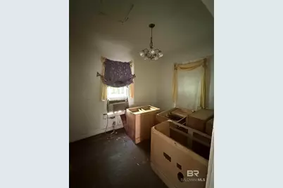 6513 Grace Street, Mobile, AL 36618 - Photo 5