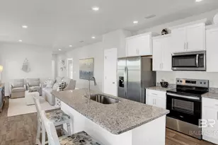 22568 Hamilton St, Robertsdale, AL 36567 - Photo 11