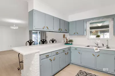 5758 Fairwood Drive, Mobile, AL 36609 - Photo 9