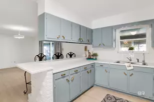 5758 Fairwood Dr, Mobile, AL 36609 - Photo 9