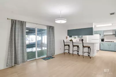 5758 Fairwood Drive, Mobile, AL 36609 - Photo 13