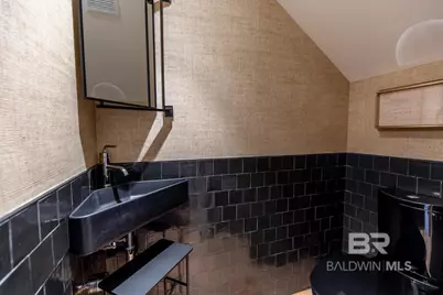 314 De La Mare Avenue #2, Fairhope, AL 36532 - Photo 15