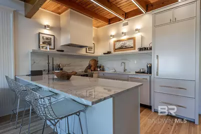 314 De La Mare Avenue #2, Fairhope, AL 36532 - Photo 9