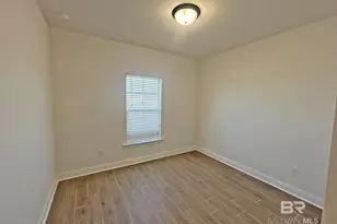 18070 Piney Cir, Foley, AL 36535 - Photo 13