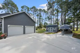 437 Wedgewood Dr, Gulf Shores, AL 36542 - Photo 11