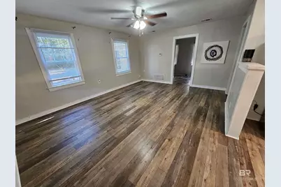 1701 Crestwood Drive, Mobile, AL 36618 - Photo 3