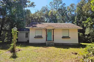 1701 Crestwood Dr, Mobile, AL 36618 - Photo 1