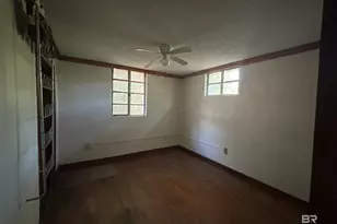 401 W Highland Ave, Mobile, AL 36610 - Photo 17