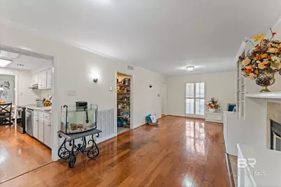 951 W Highpoint Drive, Mobile, AL 36693 - Photo 7