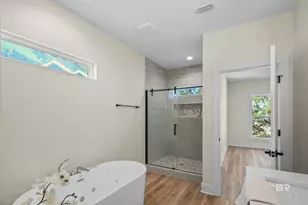 7029 Lake View Dr, Gulf Shores, AL 36542 - Photo 19