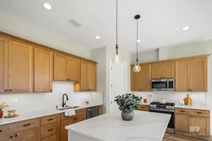 7029 Lake View Dr, Gulf Shores, AL 36542 - Photo 9