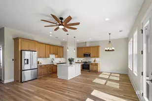 7029 Lake View Dr, Gulf Shores, AL 36542 - Photo 7