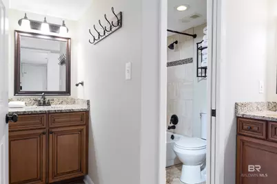 327 E Beach Boulevard #5D, Gulf Shores, AL 36542 - Photo 17