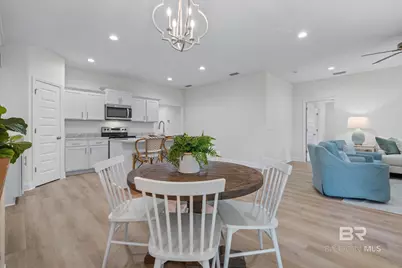 8621 W Grelot Road, Mobile, AL 36695 - Photo 9