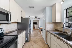 33135 Collier Rd, Lillian, AL 36549 - Photo 13