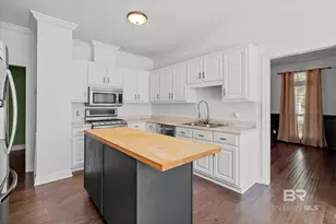 1990 E Bradbury Dr, Mobile, AL 36695 - Photo 9