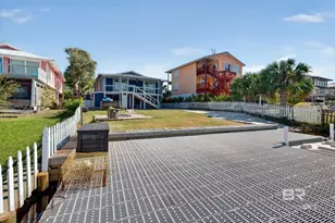 140 W 8th Ave, Gulf Shores, AL 36542 - Photo 43