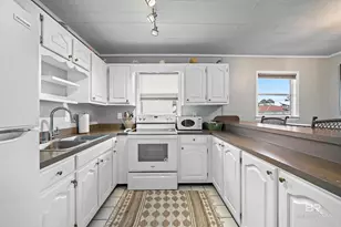 240 W 6th Ave, Gulf Shores, AL 36542 - Photo 11