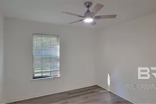 573 Ridgewood Dr, Daphne, AL 36526 - Photo 17