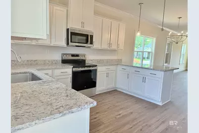 2298 Snowden Place, Mobile, AL 36609 - Photo 9