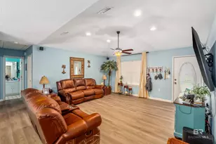 23186 Pecan St, Robertsdale, AL 36567 - Photo 9