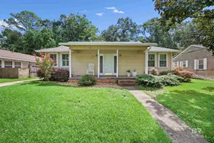 25 W Chadwick Dr, Mobile, AL 36606 - Photo 1