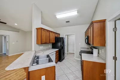 16955 Heartland Circle, Robertsdale, AL 36567 - Photo 9