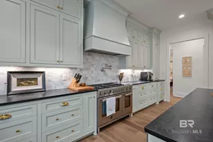 210 Tensaw Ave, Fairhope, AL 36532 - Photo 5