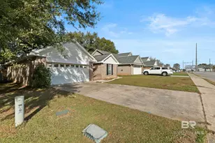8035 Deerwood Dr, Daphne, AL 36526 - Photo 5