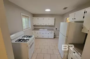 4118 Seabreeze Rd, Mobile, AL 36609 - Photo 9