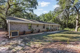 11 Woods Ave, Fairhope, AL 36532 - Photo 23