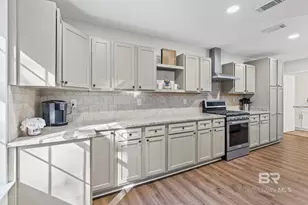 11 Woods Ave, Fairhope, AL 36532 - Photo 13