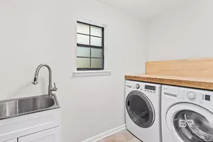 11 Woods Ave, Fairhope, AL 36532 - Photo 15