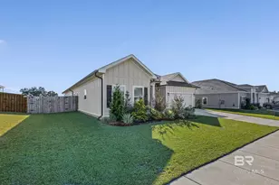 574 Golden Leaf Ave, Fairhope, AL 36532 - Photo 3